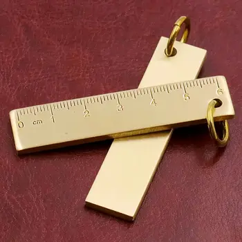 2Pcs 6 cm Medenina ustvarjalne Novi Mini Vladar Keychain Merjenje Vladar Kovinsko Ravnilo